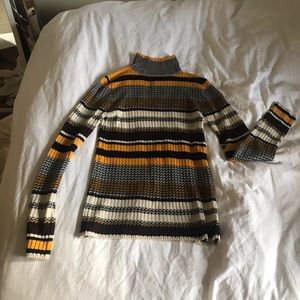 Patterned turtle neck sweater